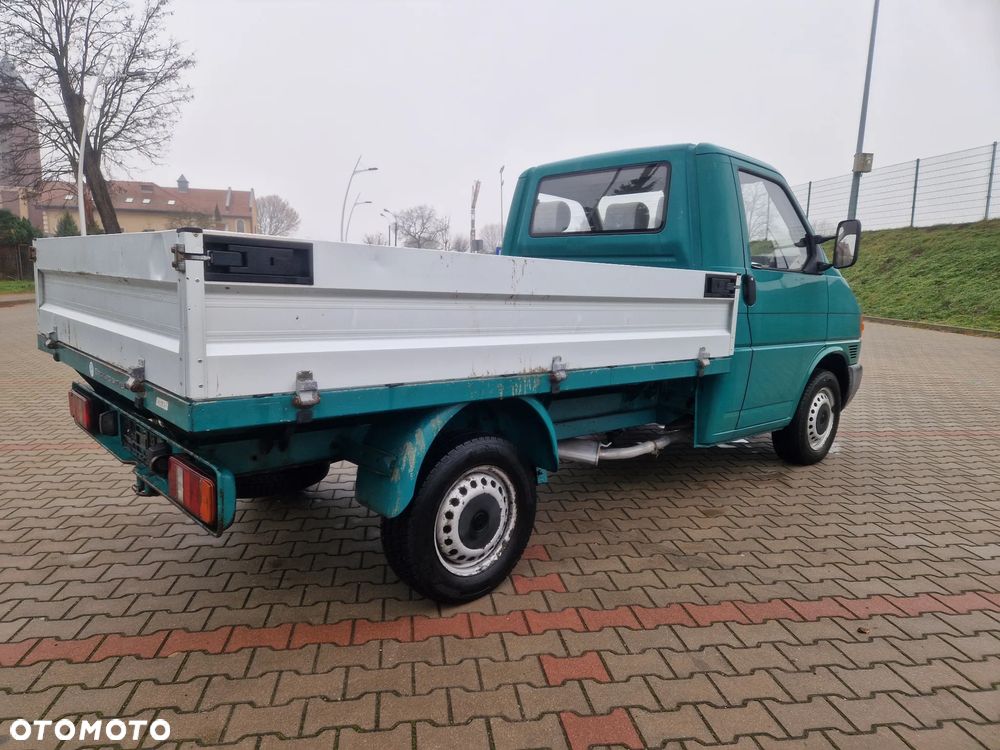 Volkswagen Transporter - 5