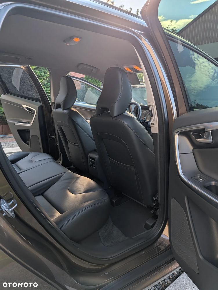 Volvo XC 60 T5 AWD Summum - 32