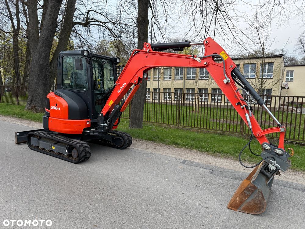 Kubota Minikoparka U36-4