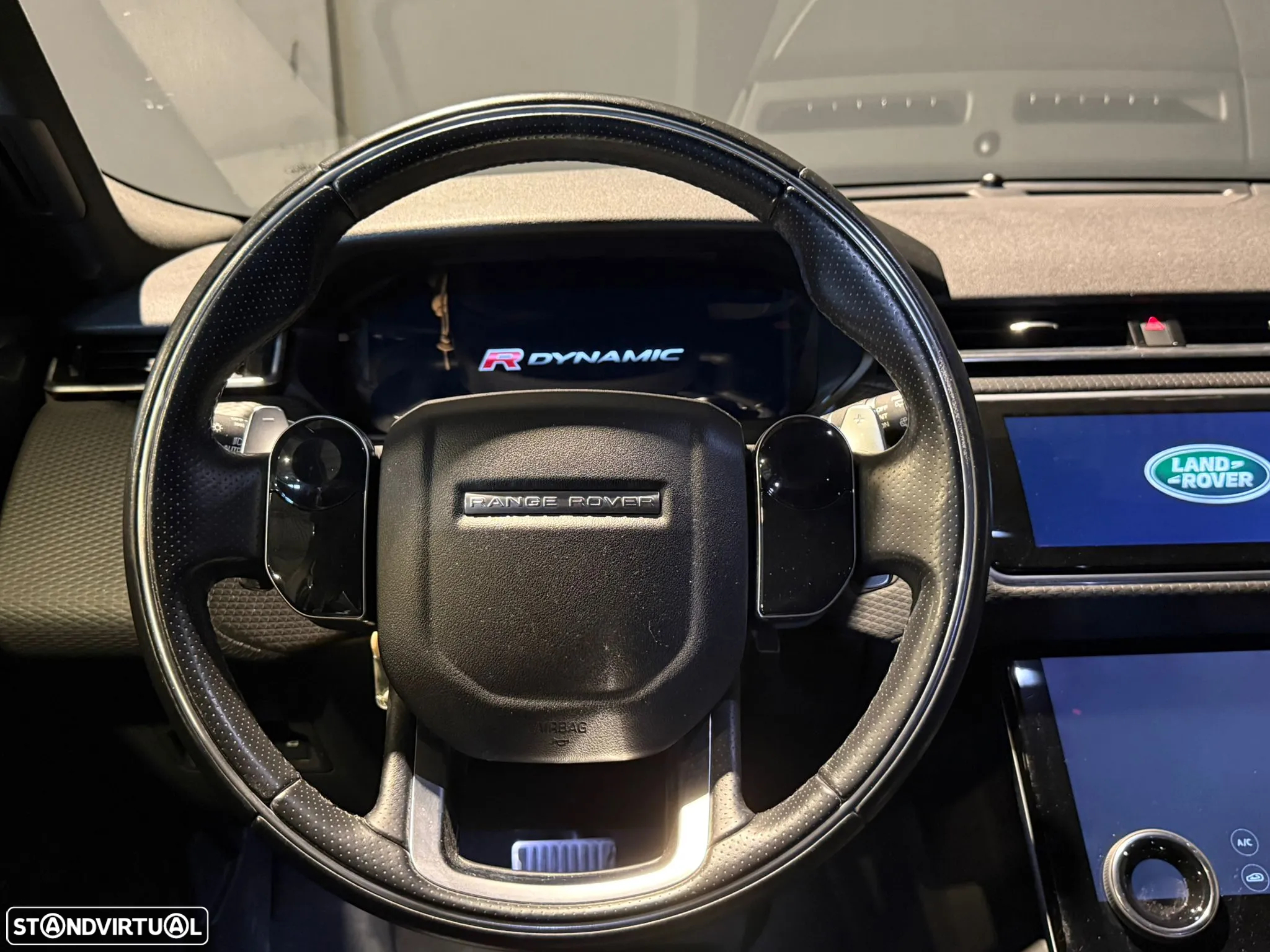 Land Rover Range Rover Velar 2.0 D R-Dynamic - 24