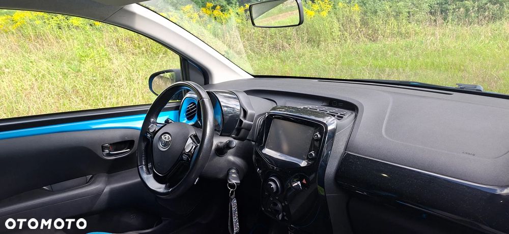 Toyota Aygo x-cite - 18