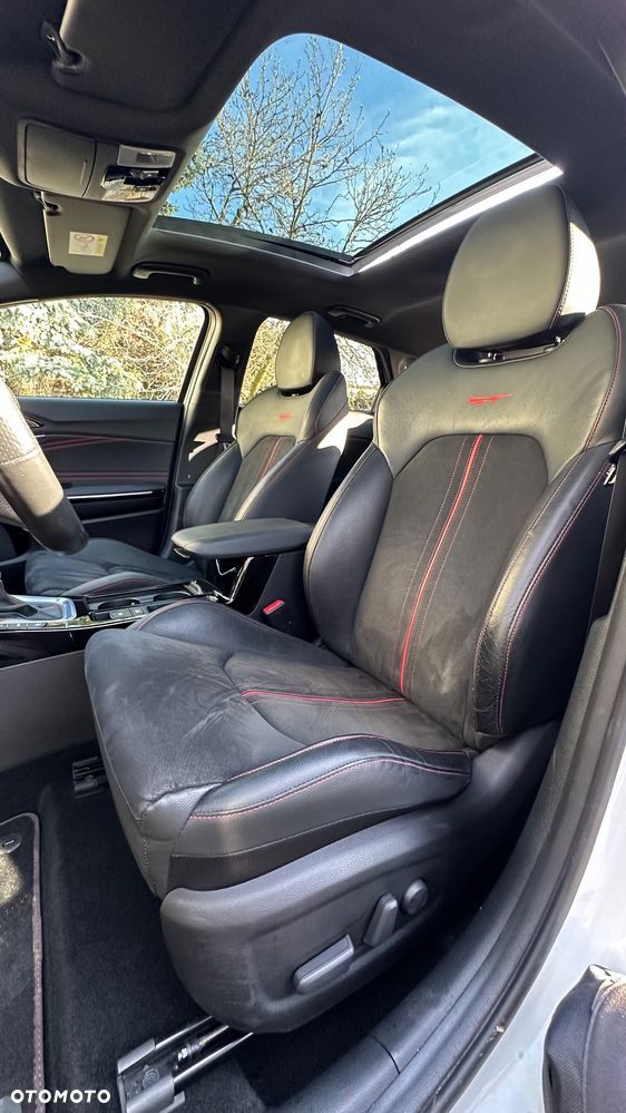 Kia ProCeed 1.6 T-GDI DCT7 OPF GT - 10