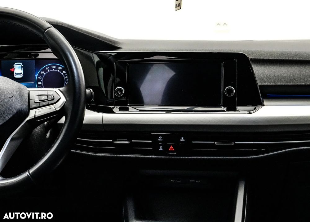 Volkswagen Golf 1.5 eTSI ACT DSG MHEV Style - 18
