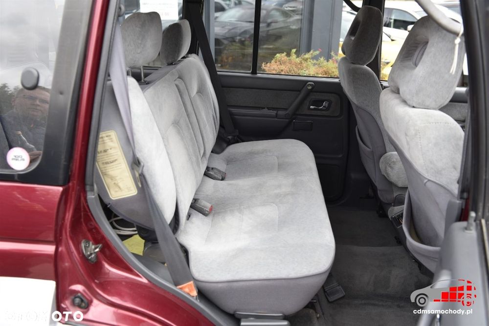 Mitsubishi Pajero - 16