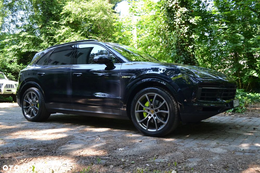 Porsche Cayenne - 9