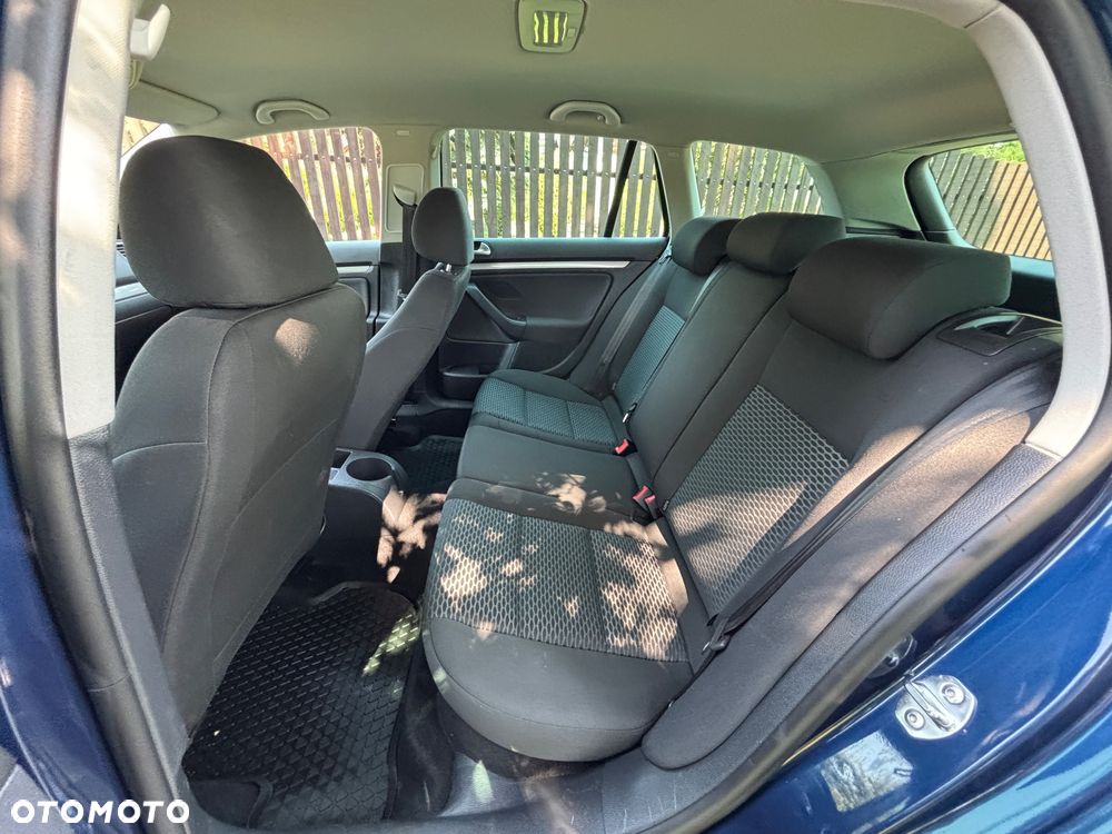 Volkswagen Golf 1.6 TDI Comfortline - 18