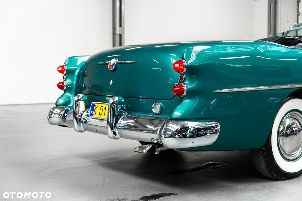 Buick Roadmaster - 26