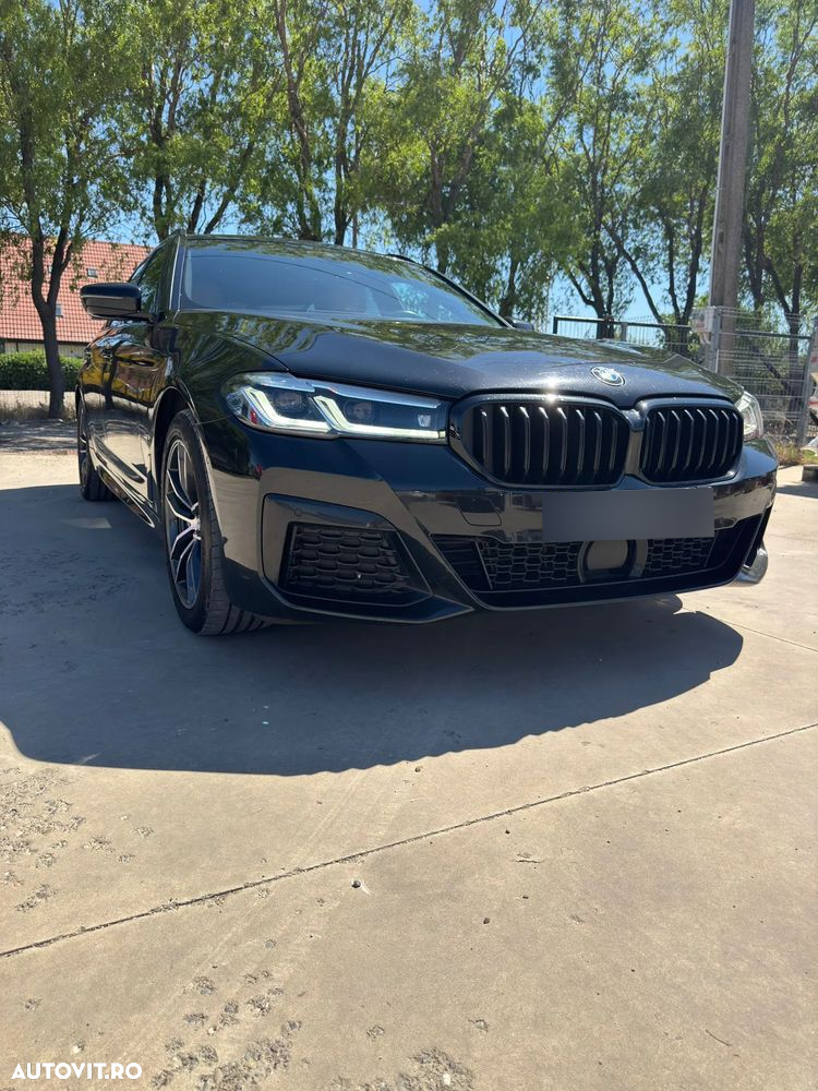 BMW Seria 5 530d xDrive AT MHEV - 2