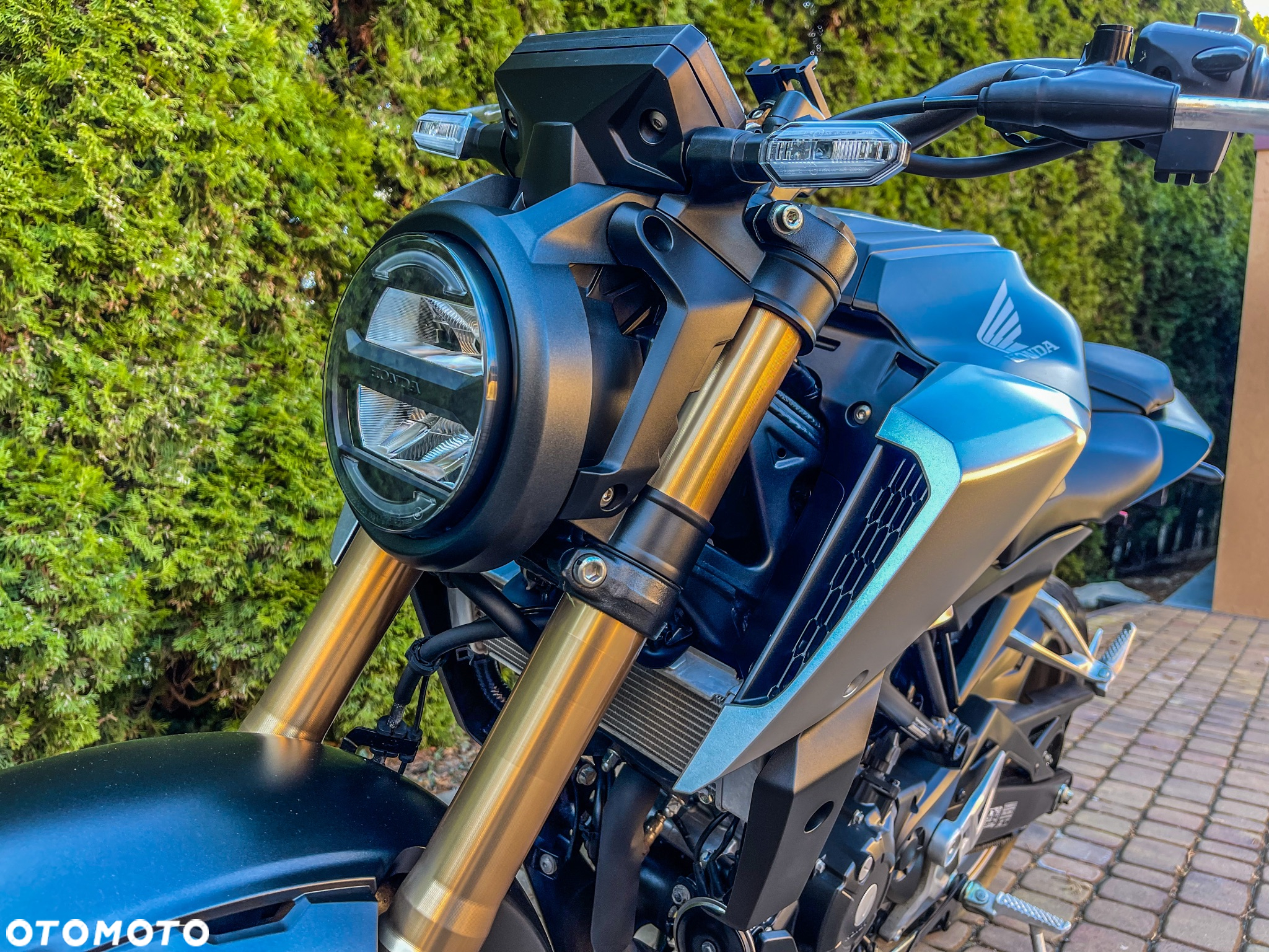 Hyosung GV - 20