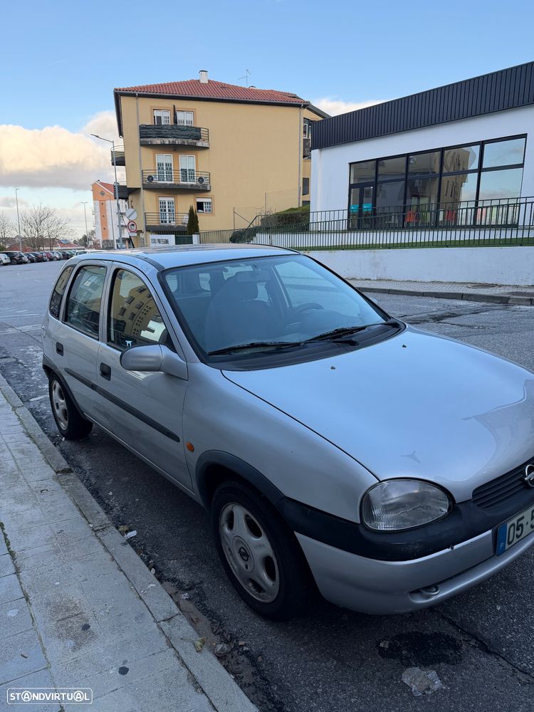 Opel Corsa - 2