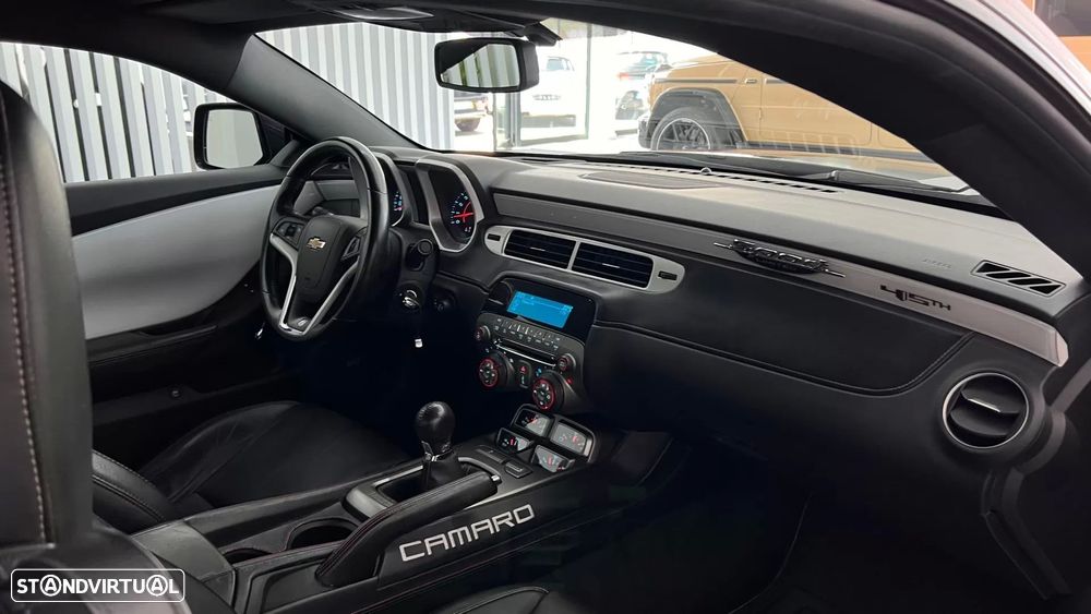 Chevrolet Camaro Coupe 6.2 V8 - 27