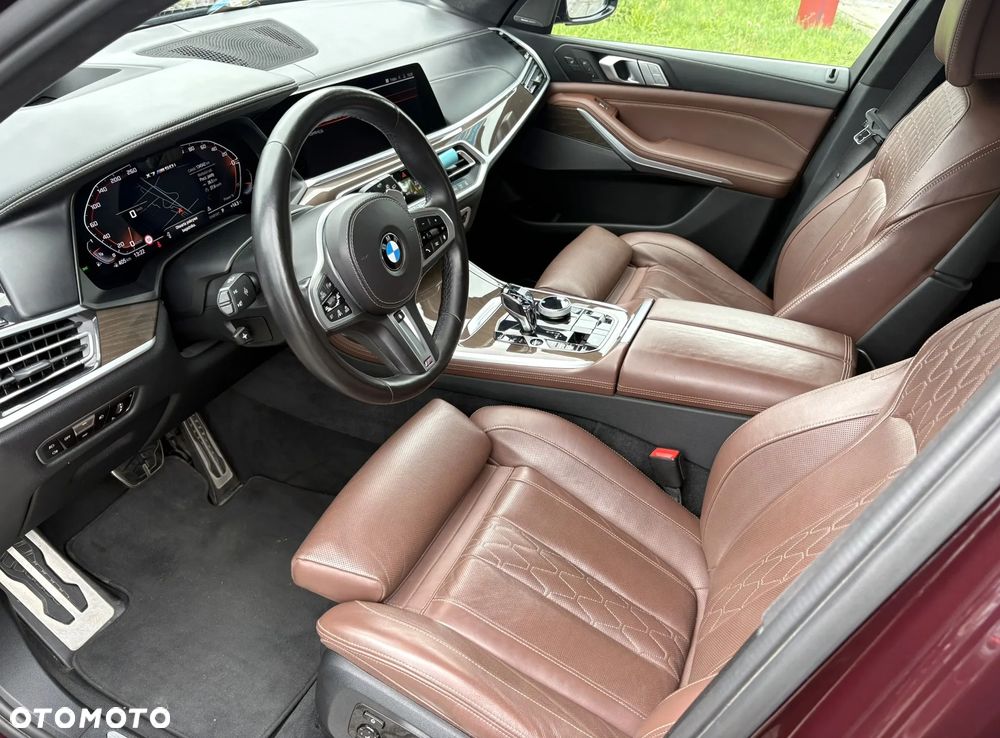 BMW X7 M50i sport - 8