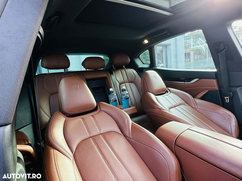 Maserati Levante S Q4 GranSport - 15