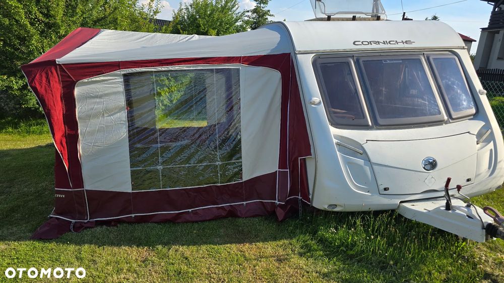 SWIFT CORNICHE - 7