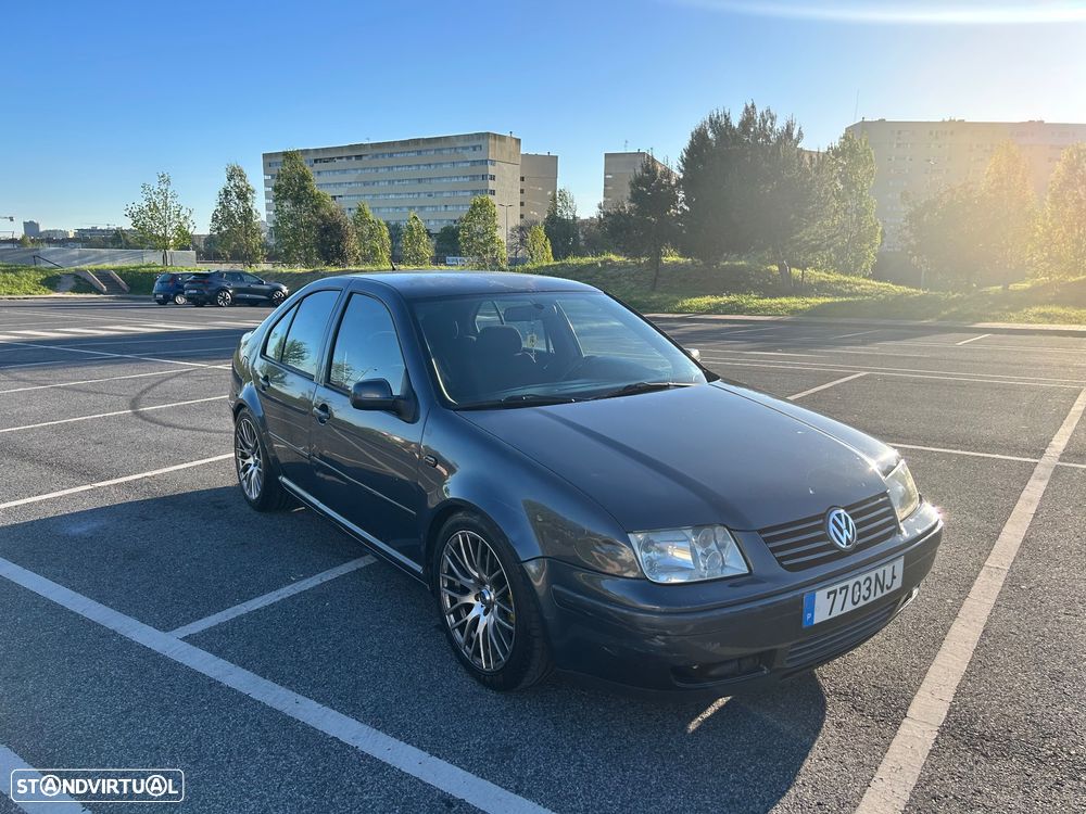 VW Bora 1.9 TDi Highline - 5