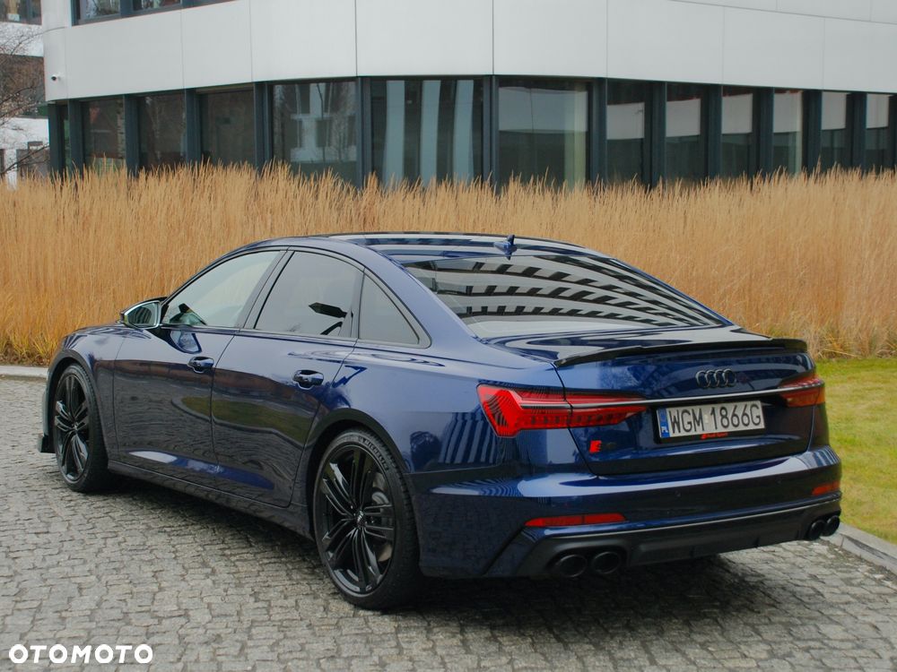 Audi S6 Limousine - 13