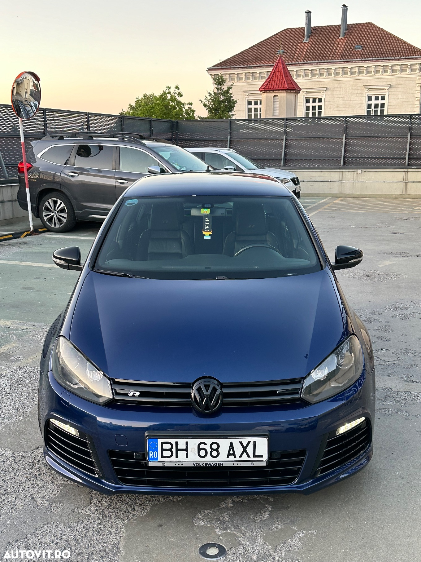 Volkswagen Golf R 2.0 TSI Motion DSG - 3