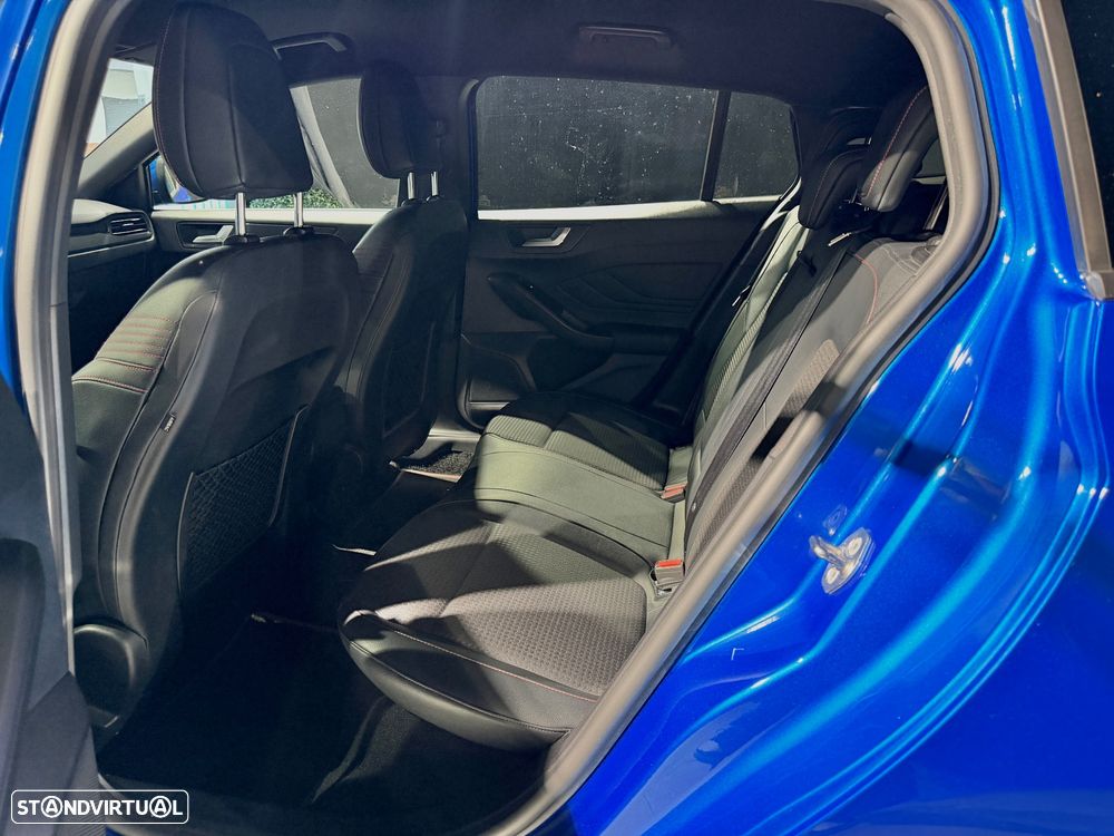 Ford Focus SW 1.0 EcoBoost ST-Line X - 49