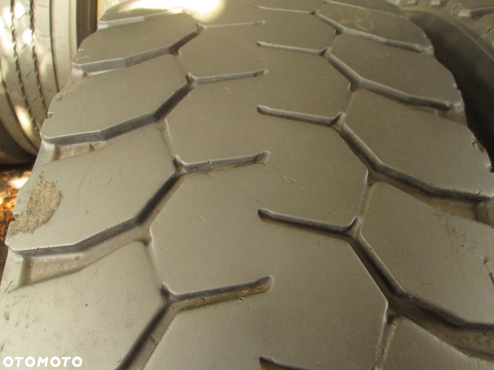 315/80R22,5 Bieżnikowana WZÓR MICHELIN X-WORKS D. Opony ciężarowe - 9