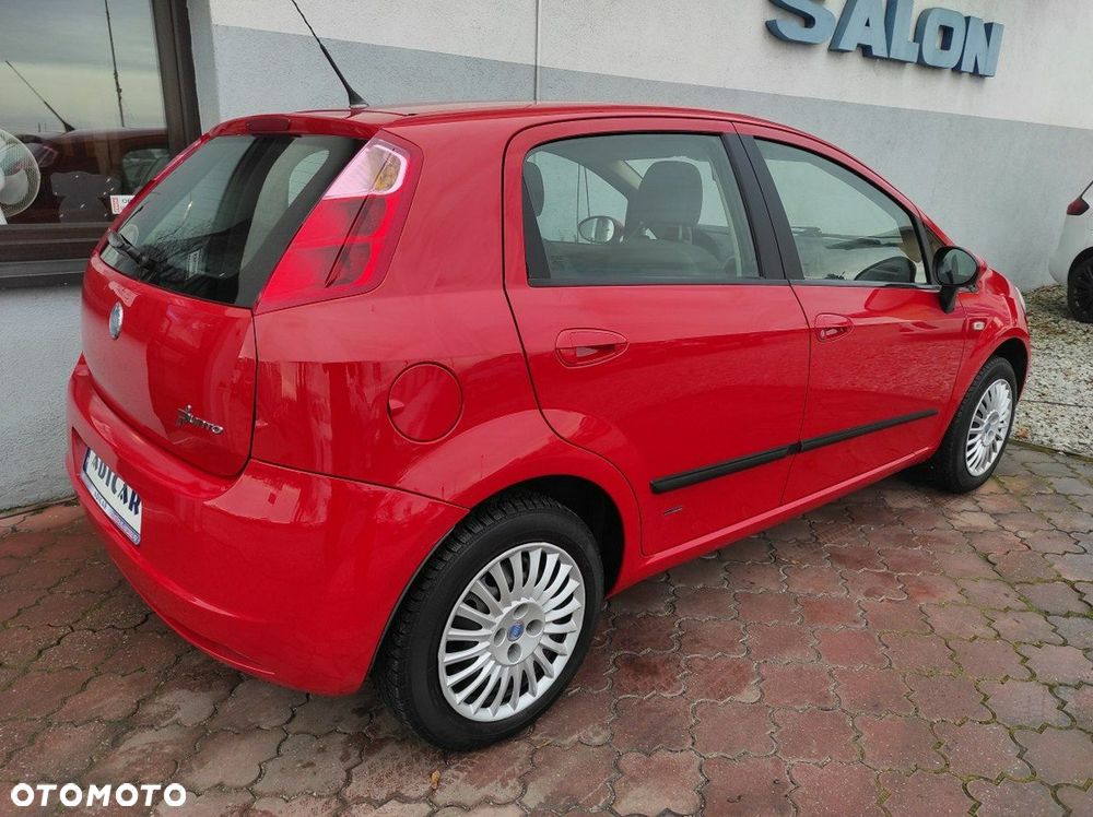 Fiat Grande Punto - 6