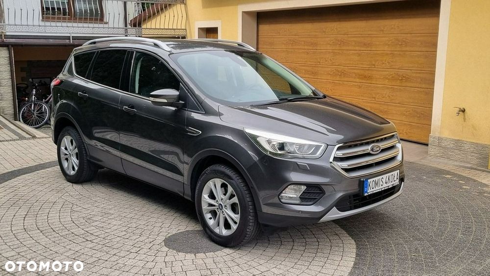 Ford Kuga - 8