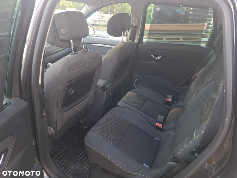 Renault Scenic - 7