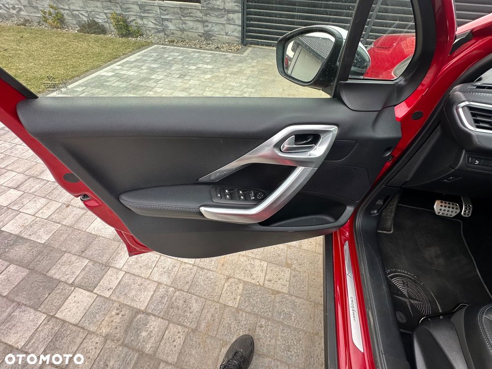 Peugeot 2008 PureTech 110 Stop&Start EAT6 Crossway - 16