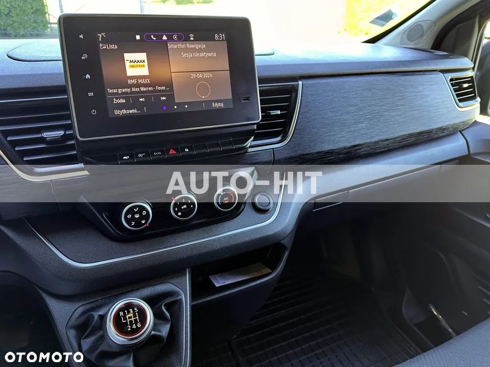 Renault Trafic - 8