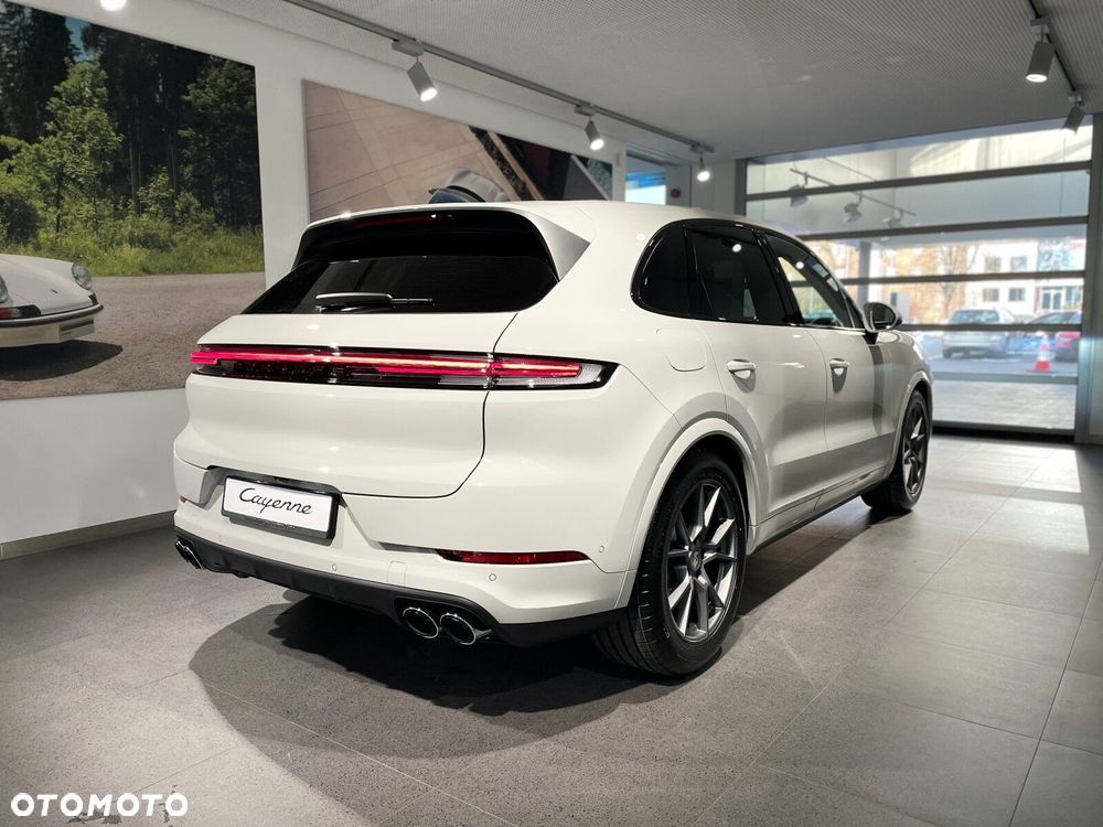 Porsche Cayenne - 3