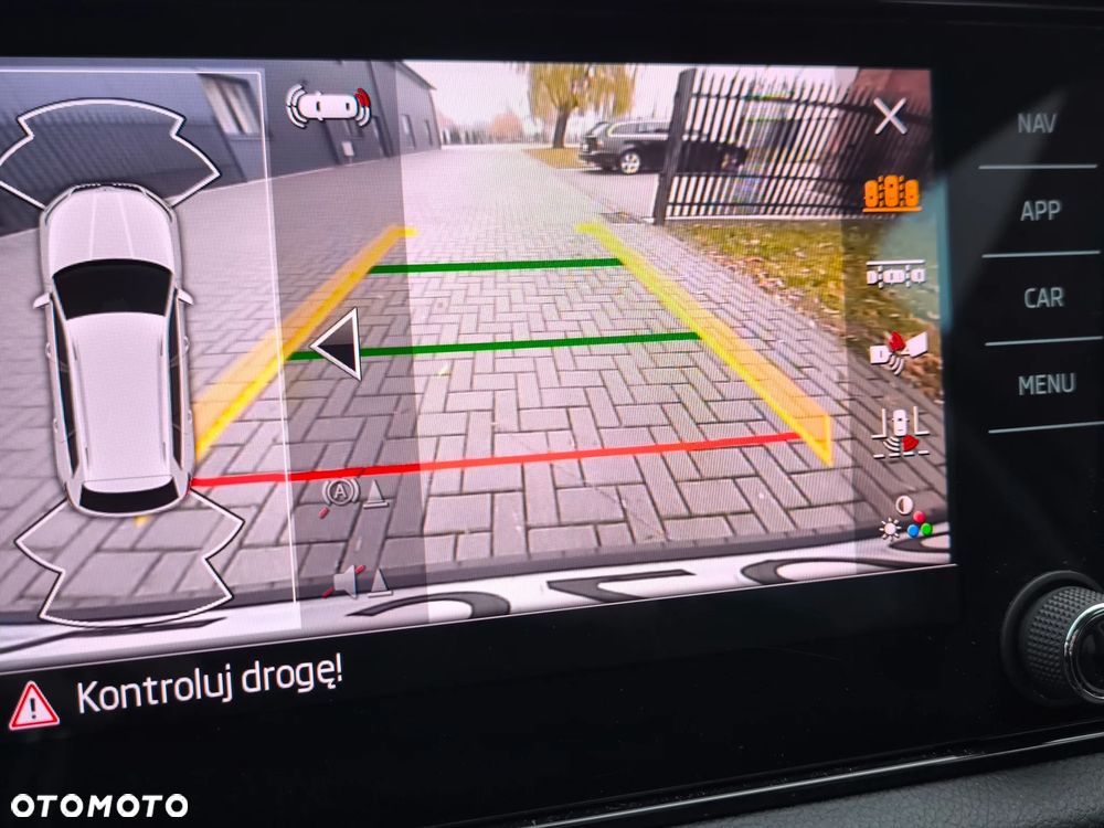 Skoda Kodiaq 1.5 TSI ACT 4x2 Sportline - 32