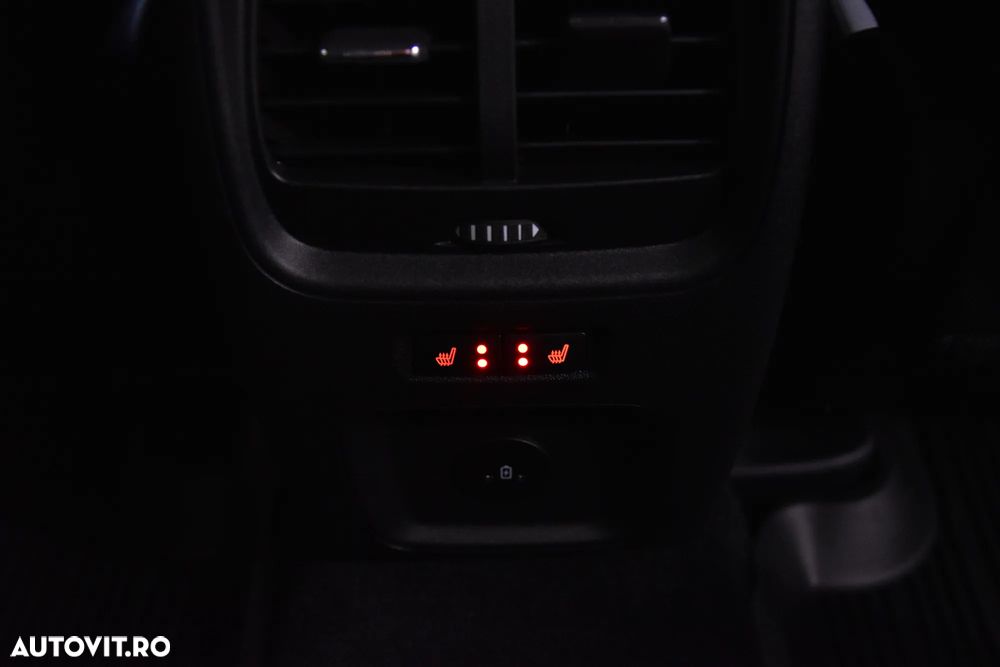 Ford Kuga 2.5 Duratec AWD FHEV Active X - 24