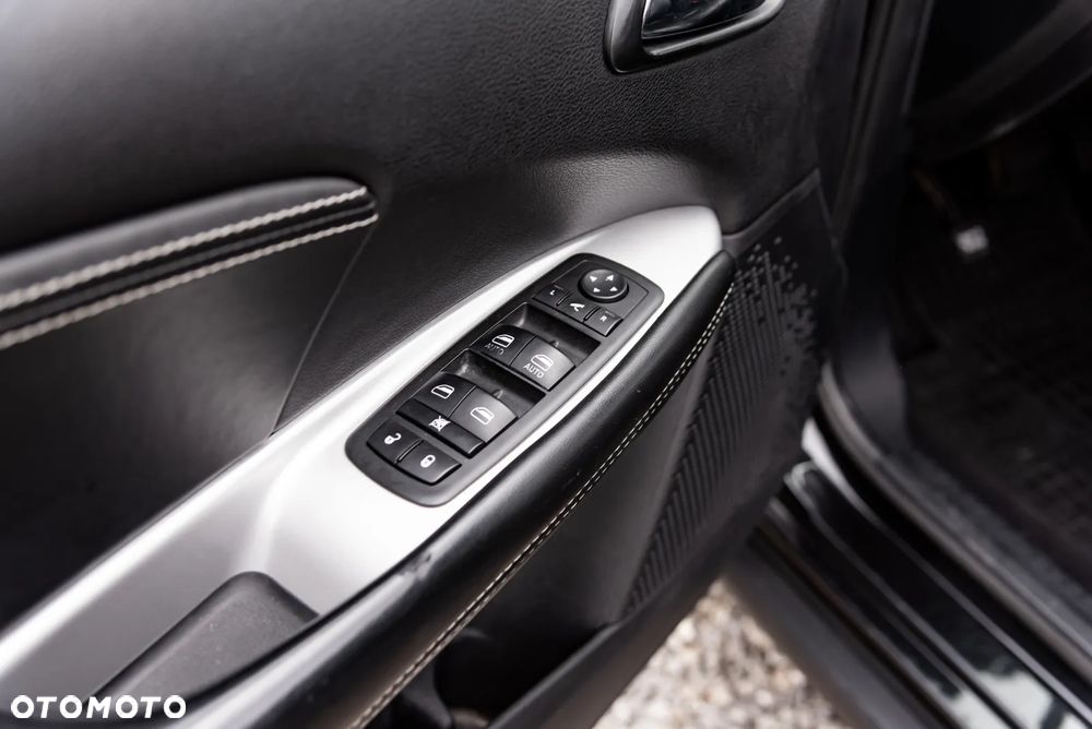 Fiat Freemont 3.6 V6 Lounge - 18