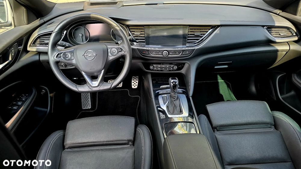 Opel Insignia 2.0 BiTurbo D 4x4 Automatik GSI - 25