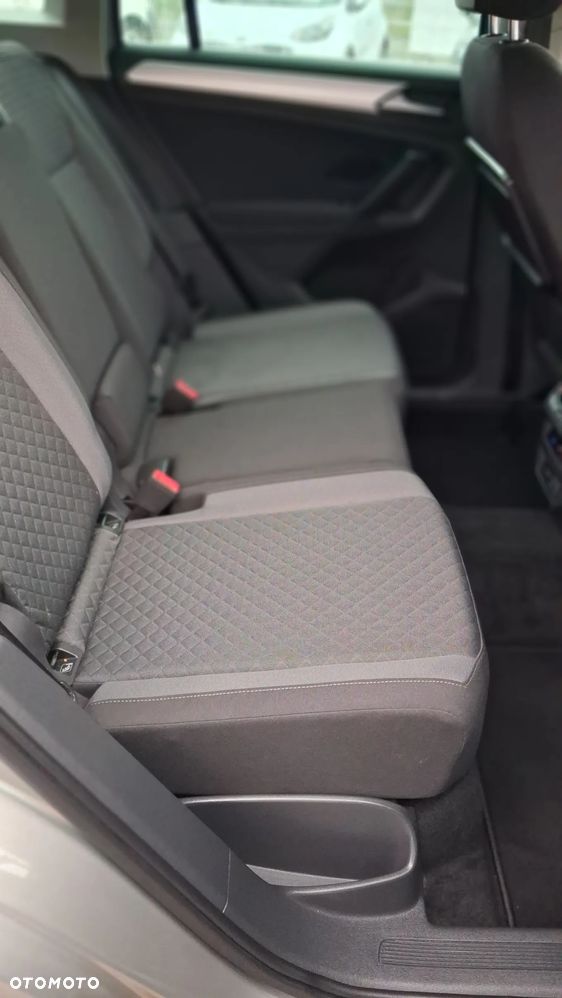 Volkswagen Tiguan 1.5 TSI ACT OPF Comfortline - 24