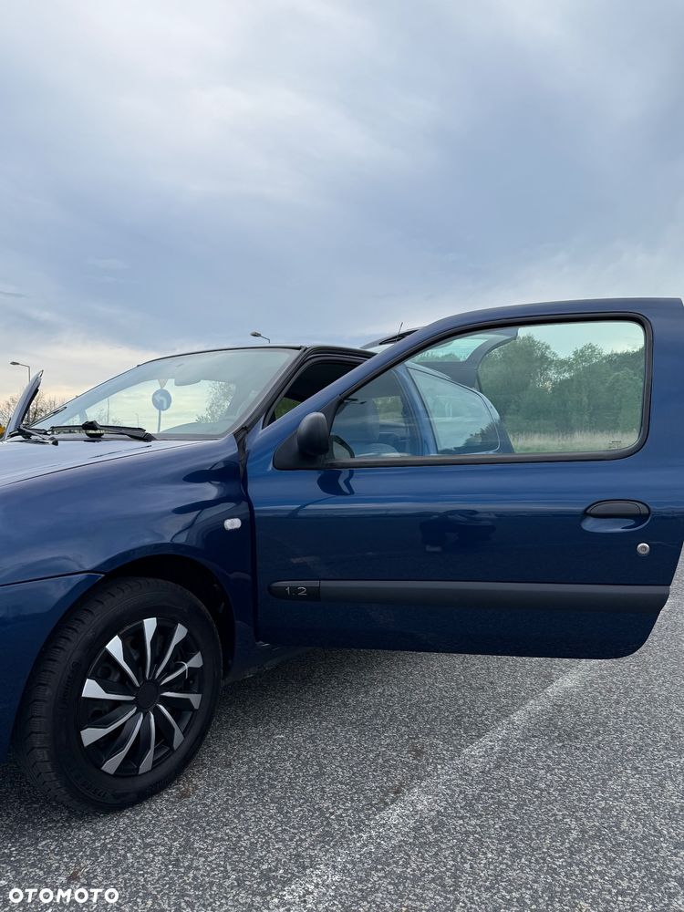 Renault Clio 1.2 Campus Authentique - 3