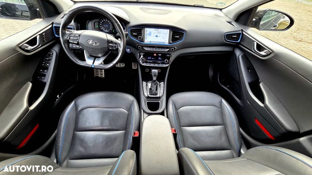 Hyundai IONIQ 1.6 GDI Premium - 9