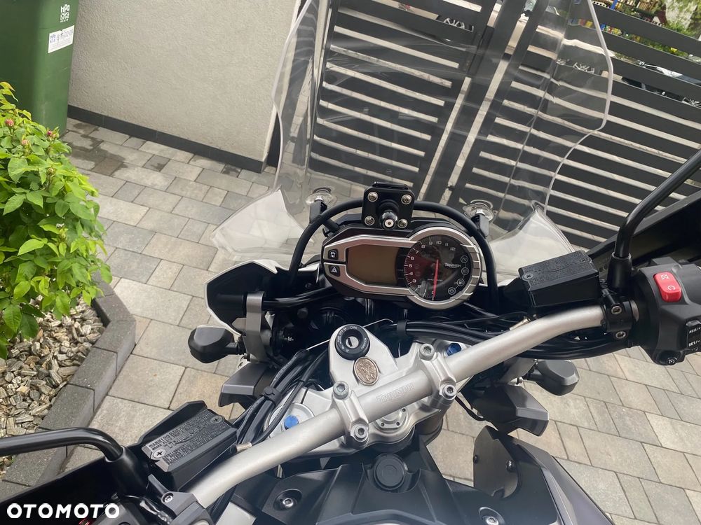 Triumph Tiger - 23