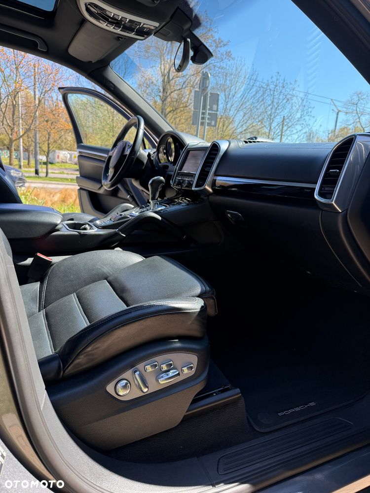 Porsche Cayenne Diesel - 13