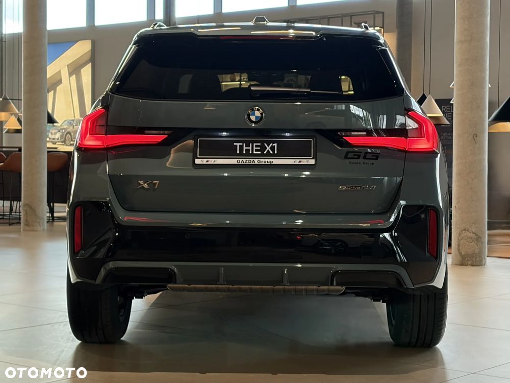 BMW X1 sDrive18i M Sport - 8