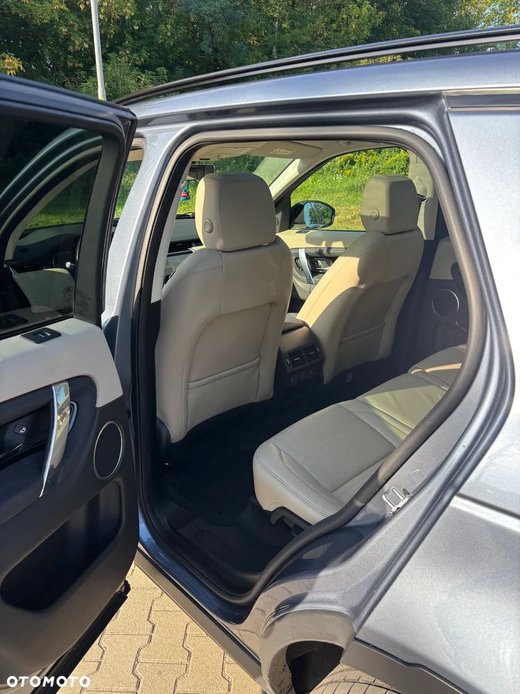 Land Rover Discovery Sport 2.0 D200 mHEV S - 13