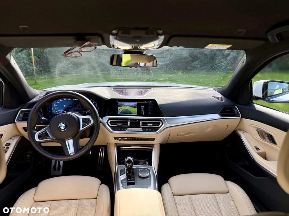 BMW Seria 3 318i M Sport - 20