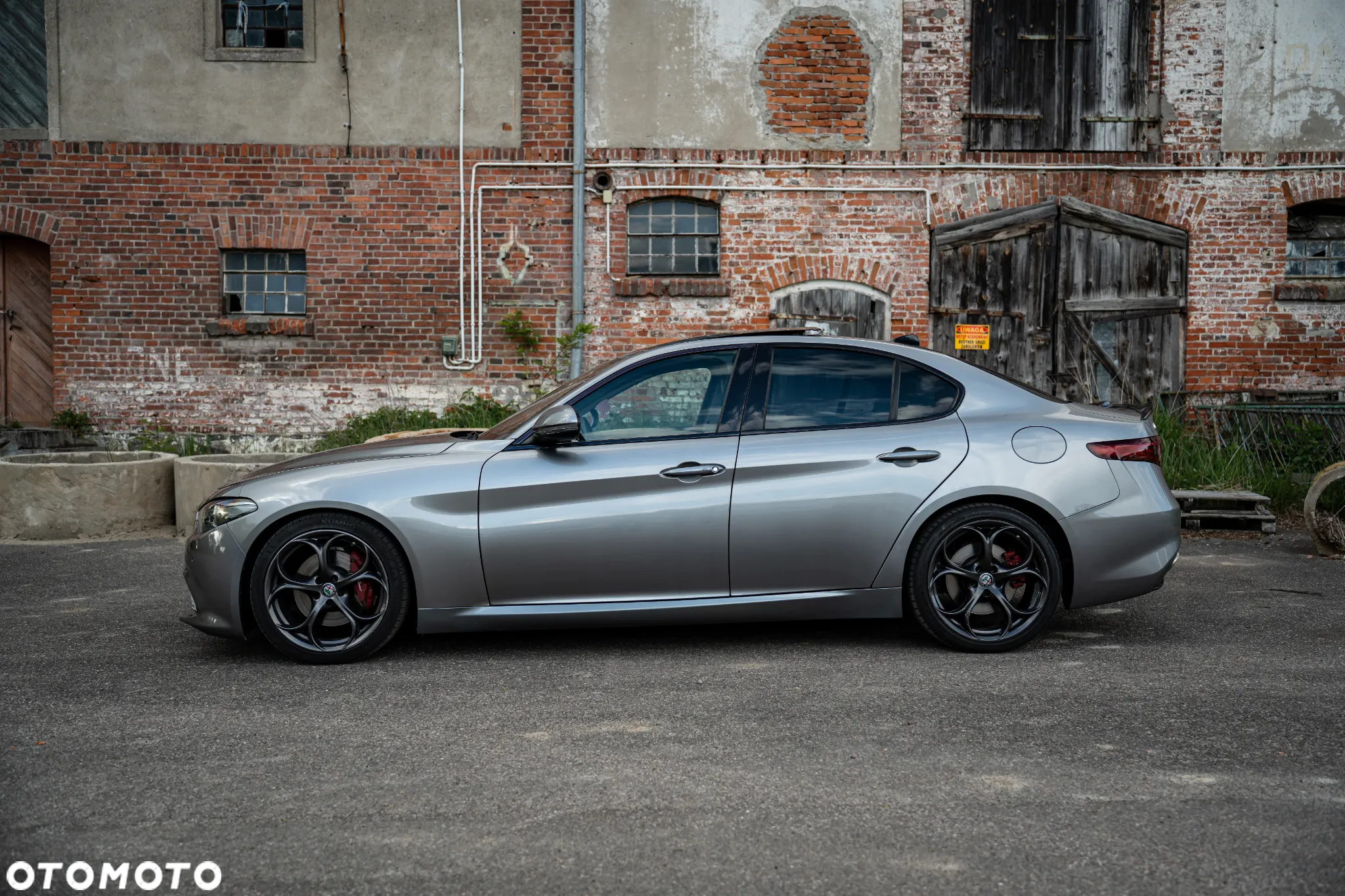 Alfa Romeo Giulia 2.0 Turbo 16V AT8 Veloce Ti - 14