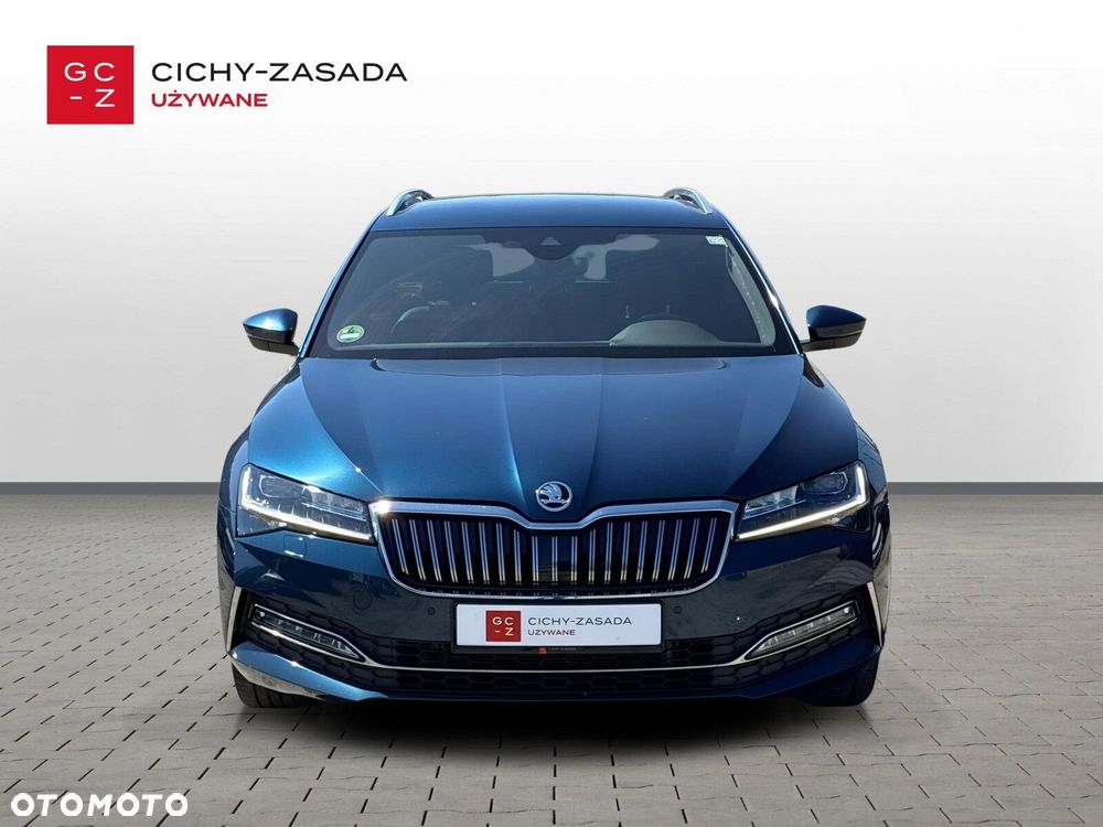 Skoda Superb 2.0 TDI SCR 4x4 L&K DSG - 9