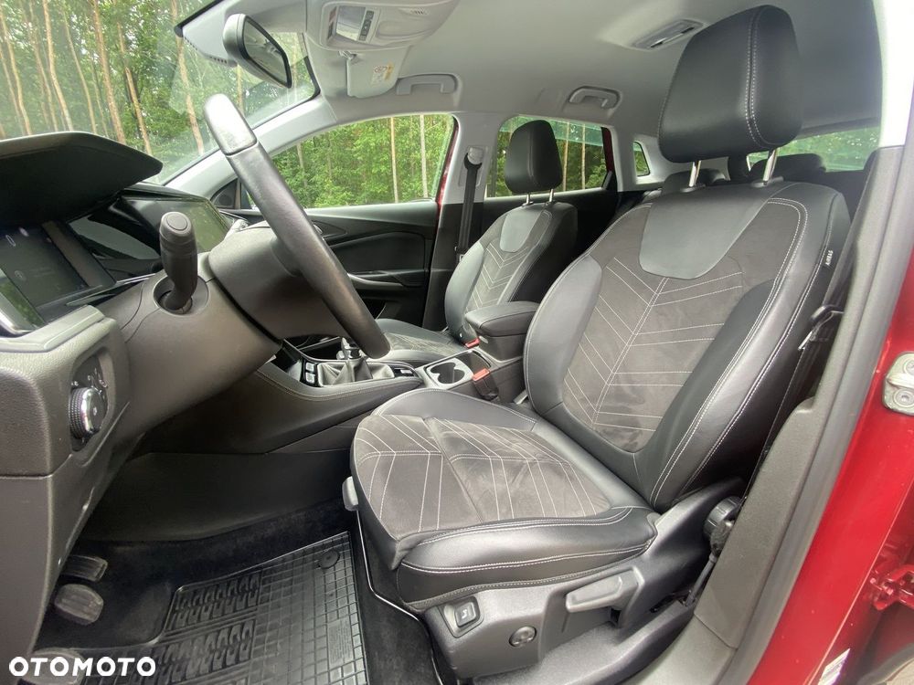 Opel Grandland 1.2 T GS S&S - 11
