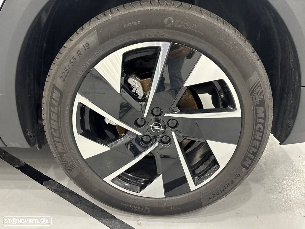 Opel Grandland 1.2 Hybrid GS eDCT - 11