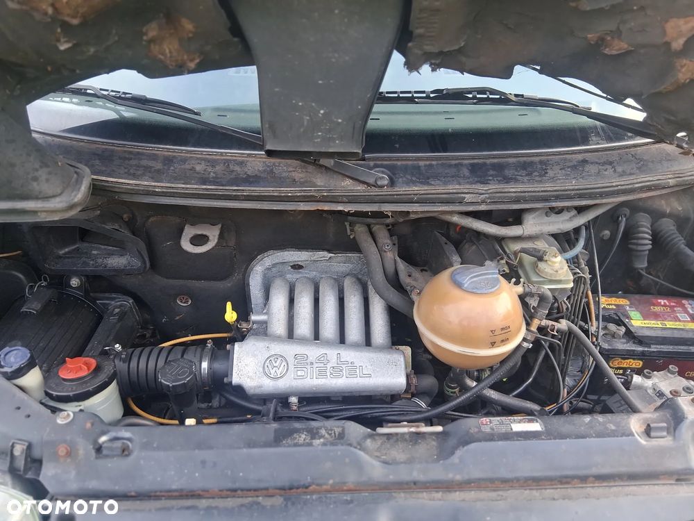 Volkswagen Multivan - 12