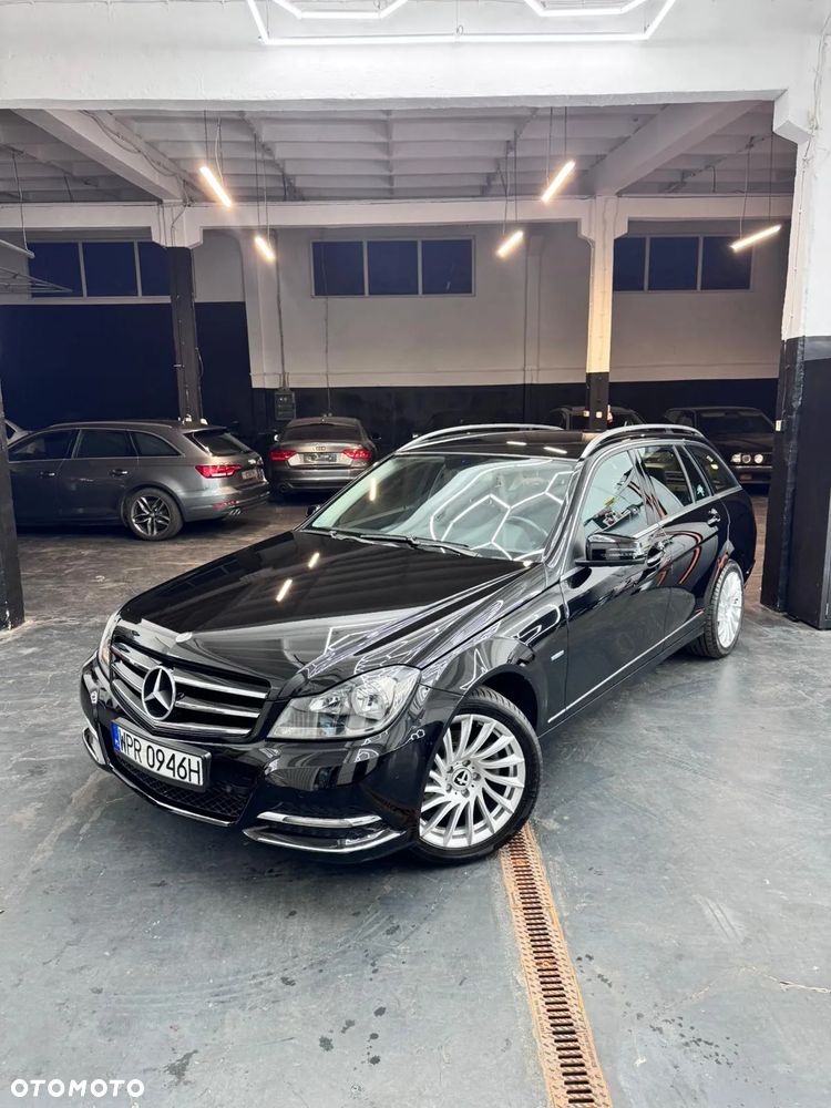 Mercedes-Benz Klasa C - 1