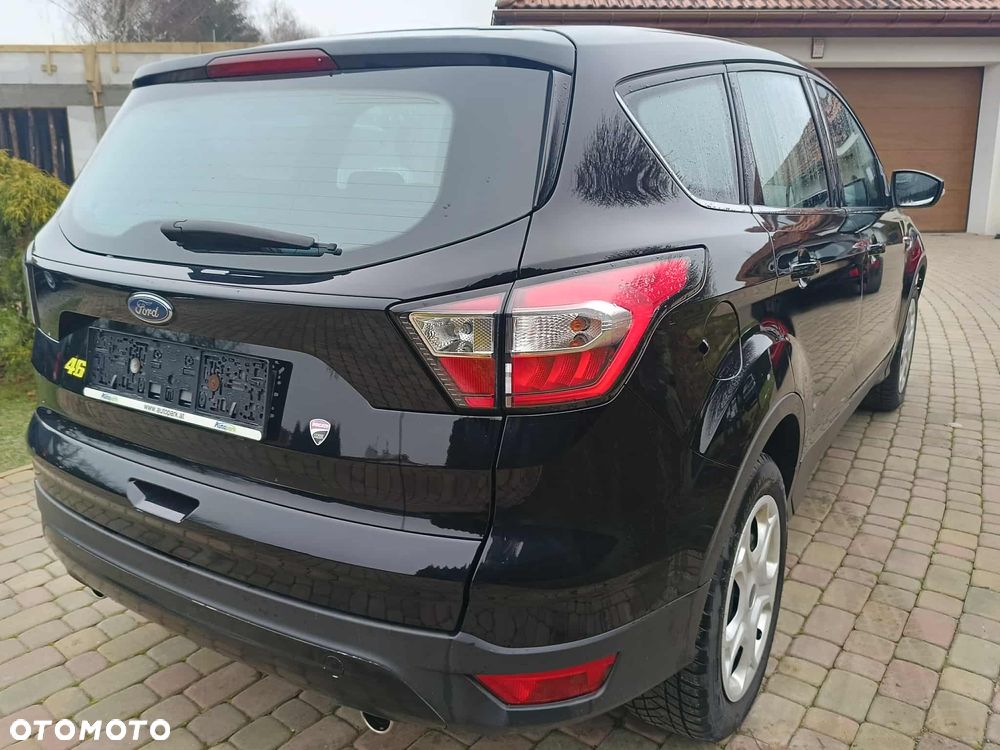 Ford Kuga 1.5 EcoBoost 2x4 Trend - 5