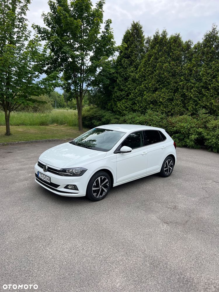 Volkswagen Polo - 1