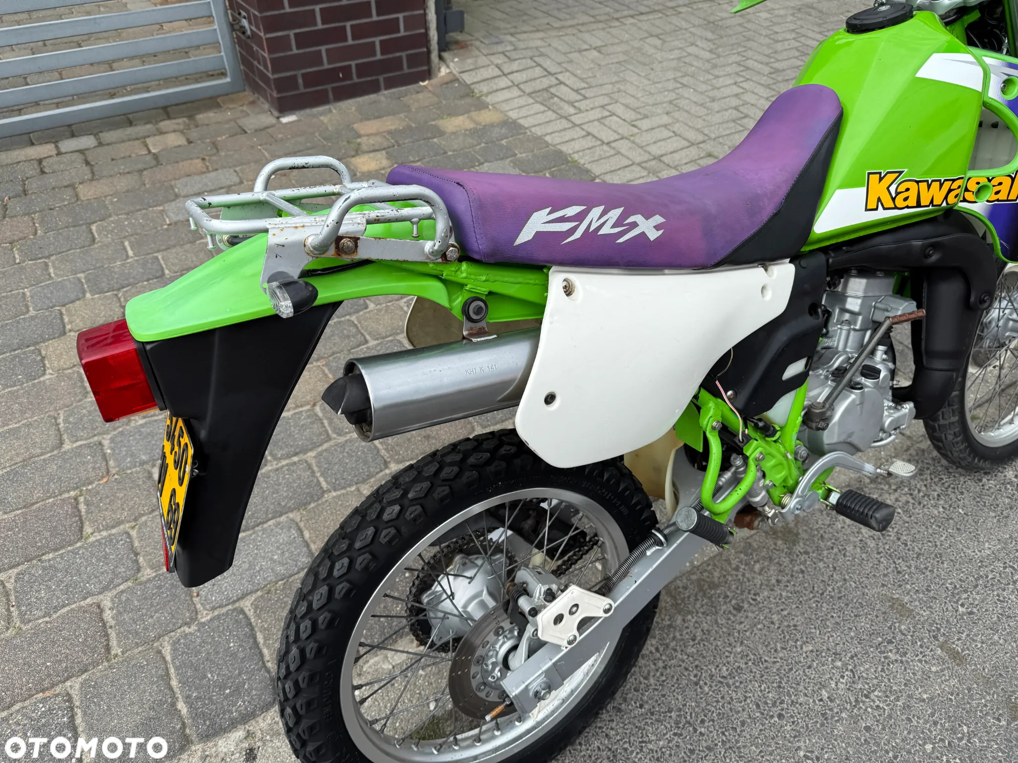 Kawasaki FX - 14